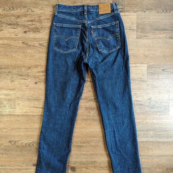 Levi's 70's High Rise Slim Straight - Picture 6 of 7